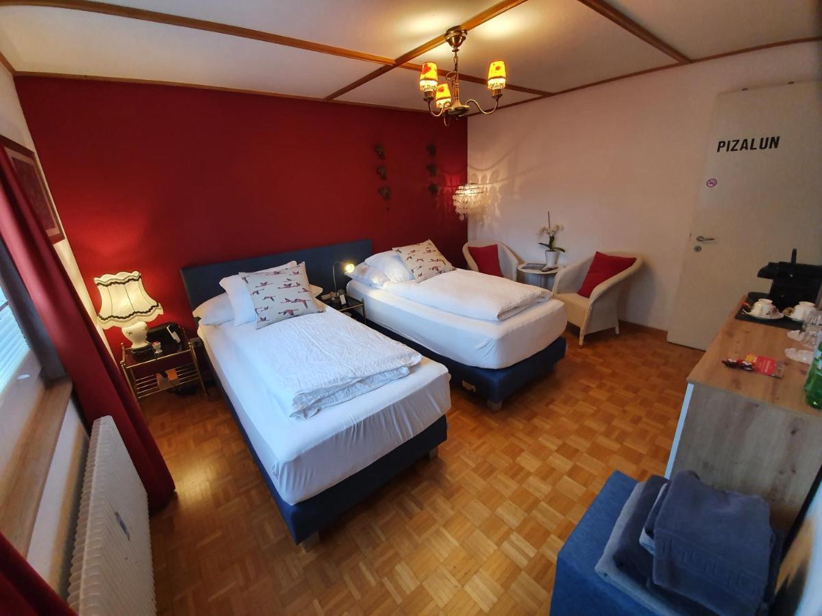 Bnb Haus Weibel Landquart Esterno foto
