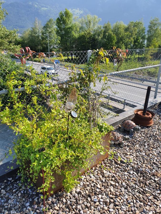Bnb Haus Weibel Landquart Esterno foto